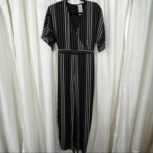 Sadie & Sage black striped wide leg jumpsuit